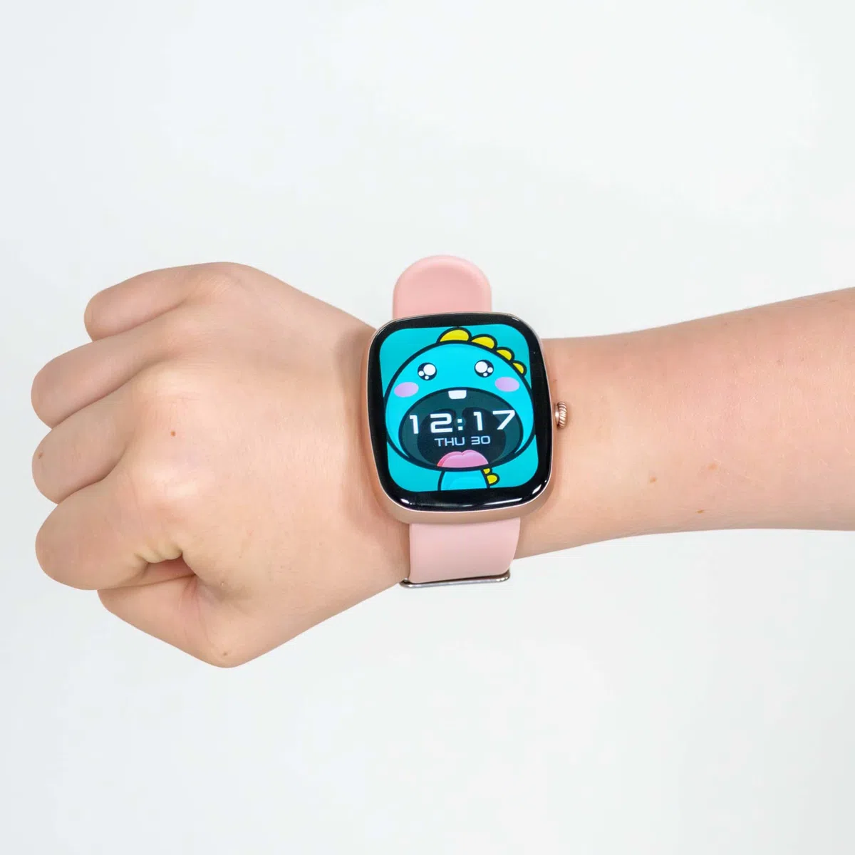 DCU PlayMe Smartwatch Infantil, Pantalla TFT 1,83", 15+ Juegos, 22 Modos Deportivos, Monitor de Salud, 6-12 Años, Sin conexión a teléfono, No Requiere Tarjeta SIM (Rosa)