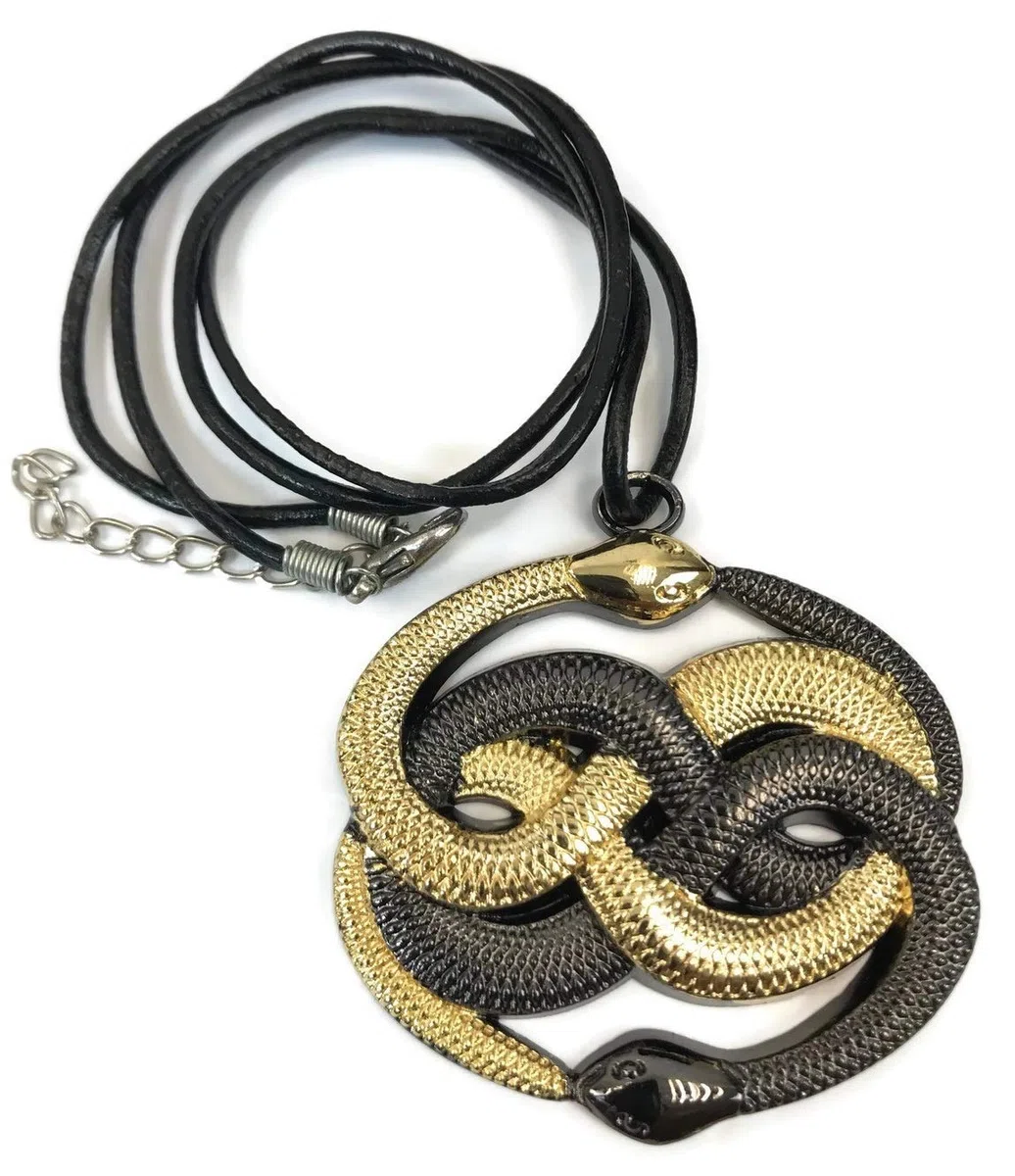 thecostumebasel colgante de Auryn, la historia interminable del amuleto de Tailsman