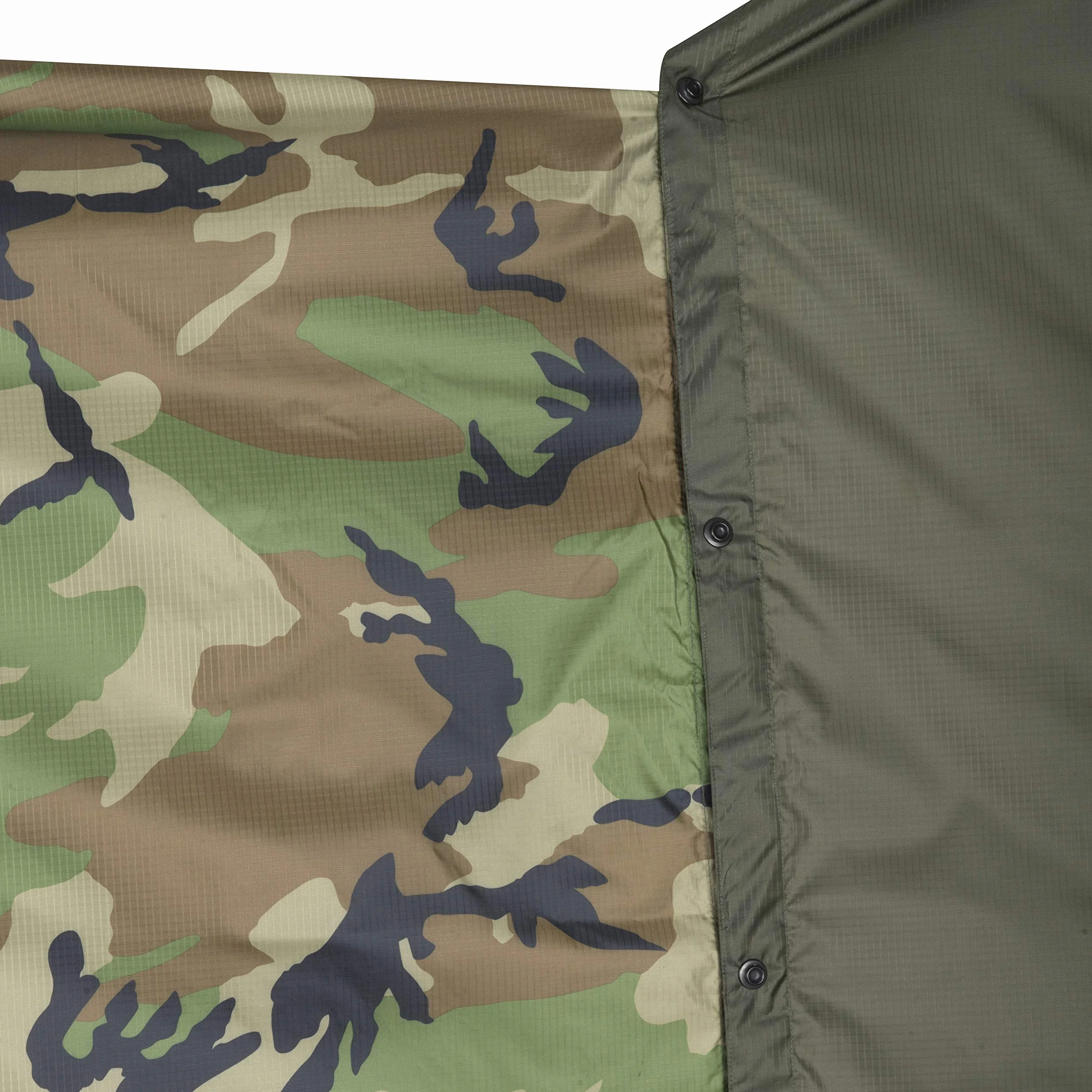 Helikon-Tex Poncho modelo US Surplus Line
