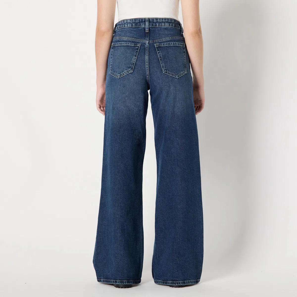 Amazon Essentials Vaqueros Tobilleros de Talle Alto y Pernera Ancha Mujer