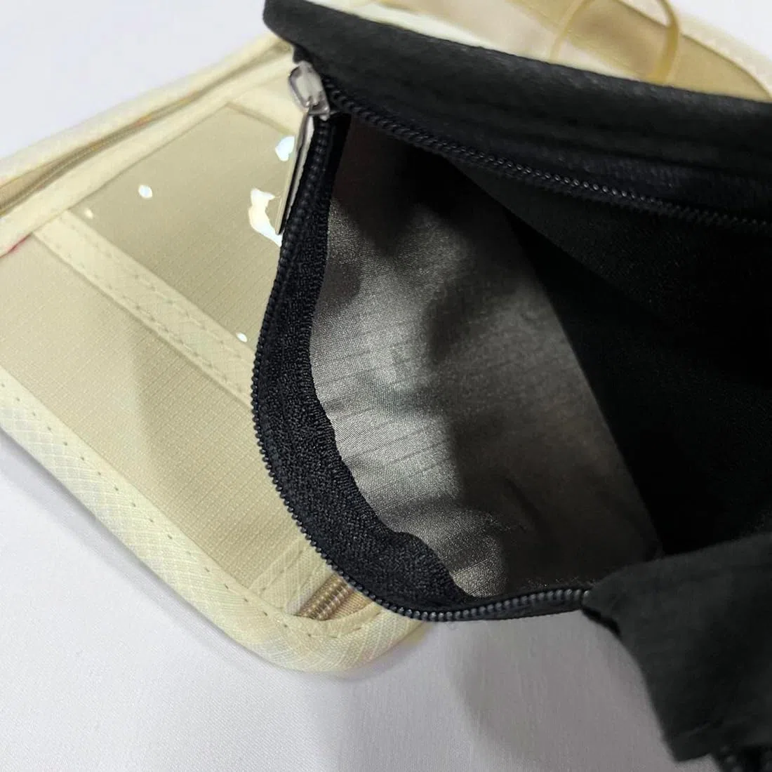 2 pcs Cartera de Cuello Porta Pasaporte, Bolsa para el cuello para hombre, Bolso en el pecho protección, Bolsa de Viaje Seguridad, Bolsa Halter Antirrobo con Múltiples Compartimentos