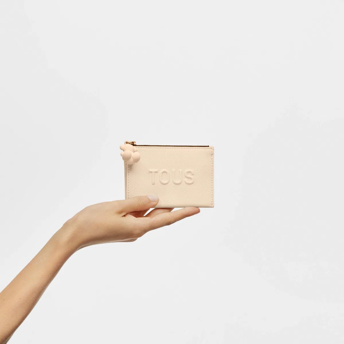 Tous Monedero Tarjetero Beige, para Mujer, Medidas 8,5 x 11,7 x 1,5 cm, Colección Tous La Rue New