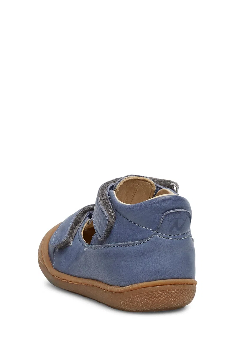 Naturino Sandalias semicerradas, Azul claro- 22