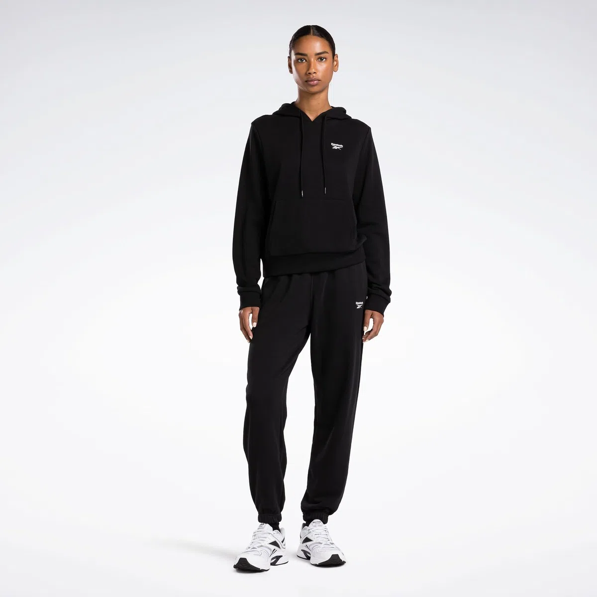 Reebok ID Small Logo Suéter para Mujer
