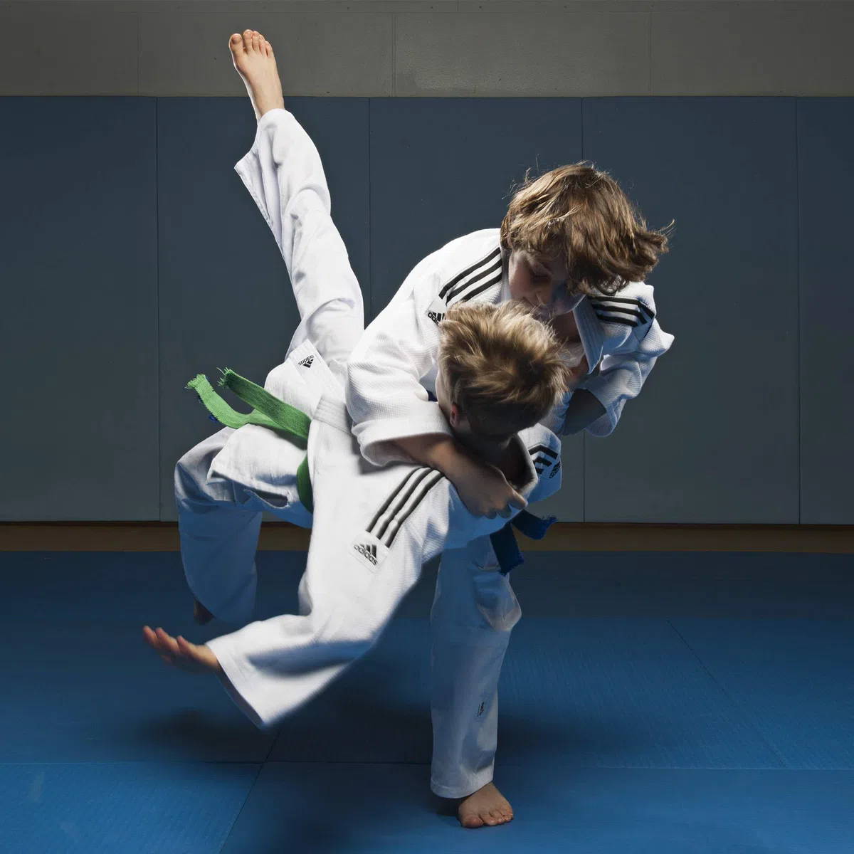 Adidas - Kimono de Artes Marciales