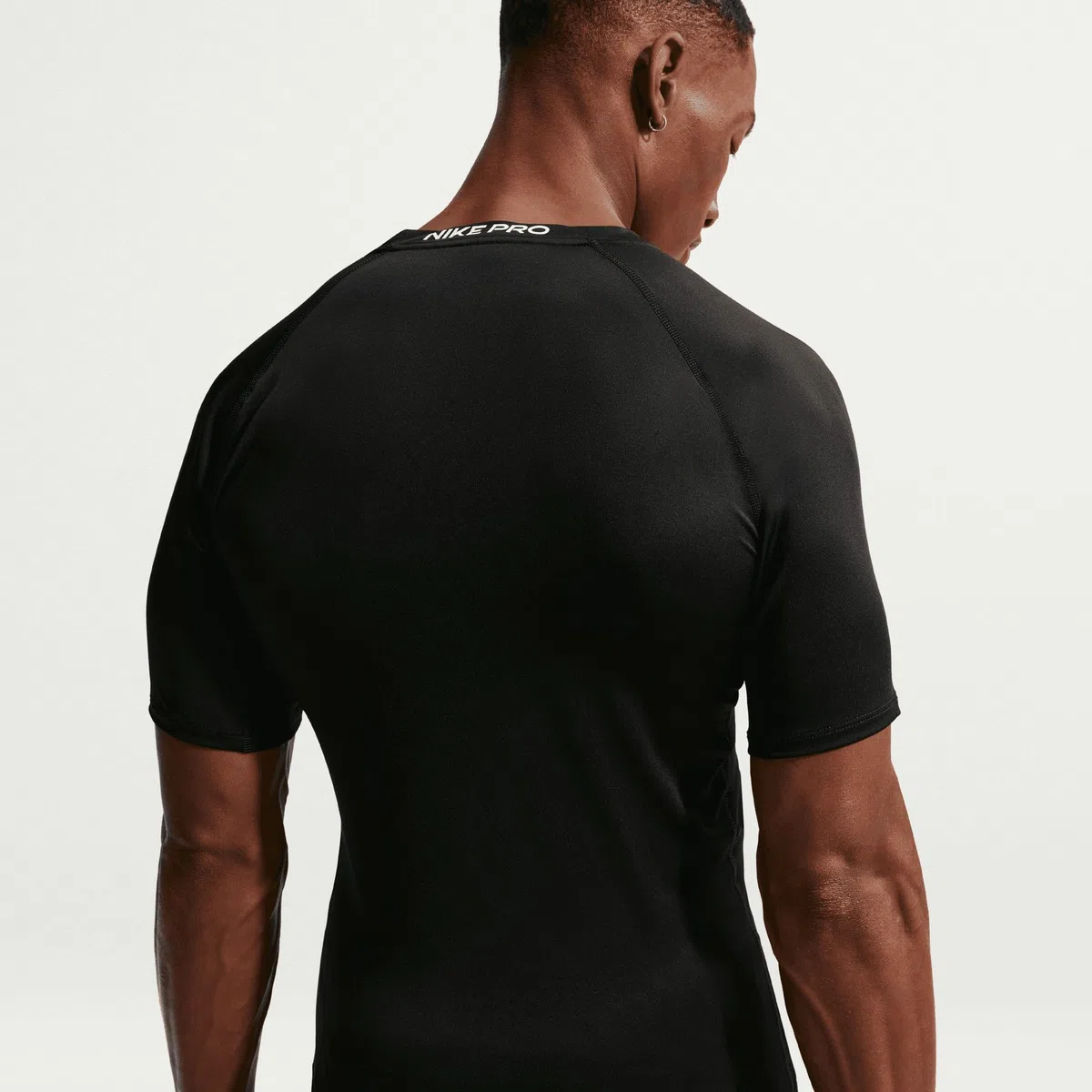 NIKE M NP DF Tight Top SS Camiseta Hombre