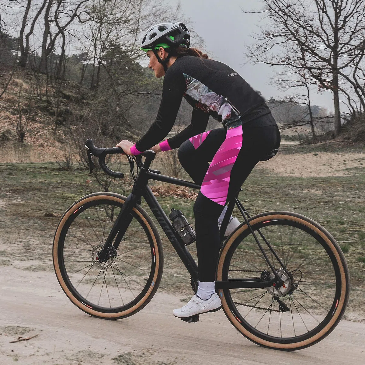 NICEWIN Pantalones de Ciclismo para Mujer, Acolchados, Largos, con Asiento Acolchado, 4D, térmicos, Largos, Transpirables, de Secado rápido, elásticos, para Ciclismo