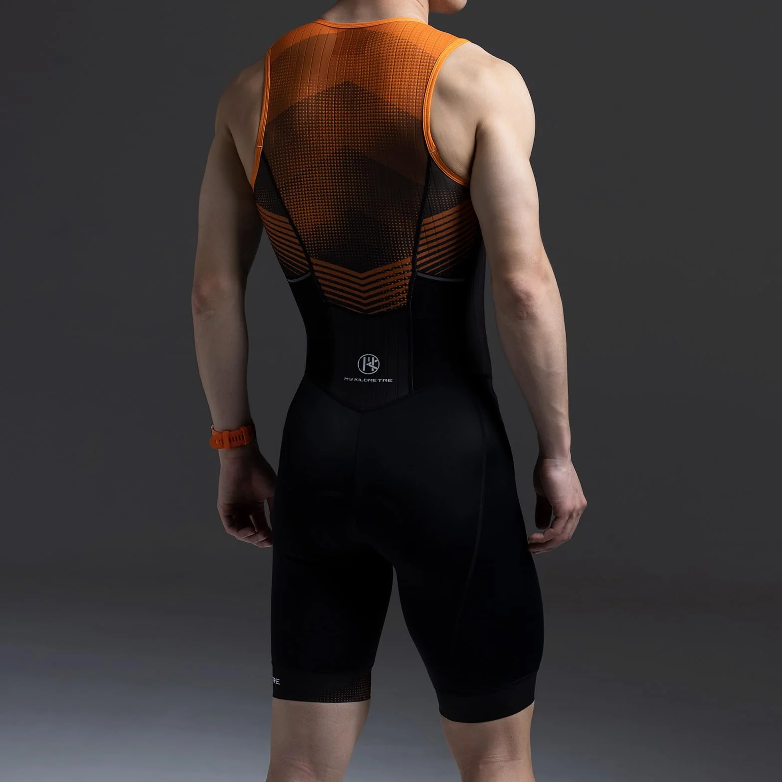 MY KILOMETRE Traje de Triatlón para Hombre Sin Mangas - Trisuit Transpirable y de Secado Rápido con Bolsillo Trasero para Competición y Entrenamiento UPF 50+