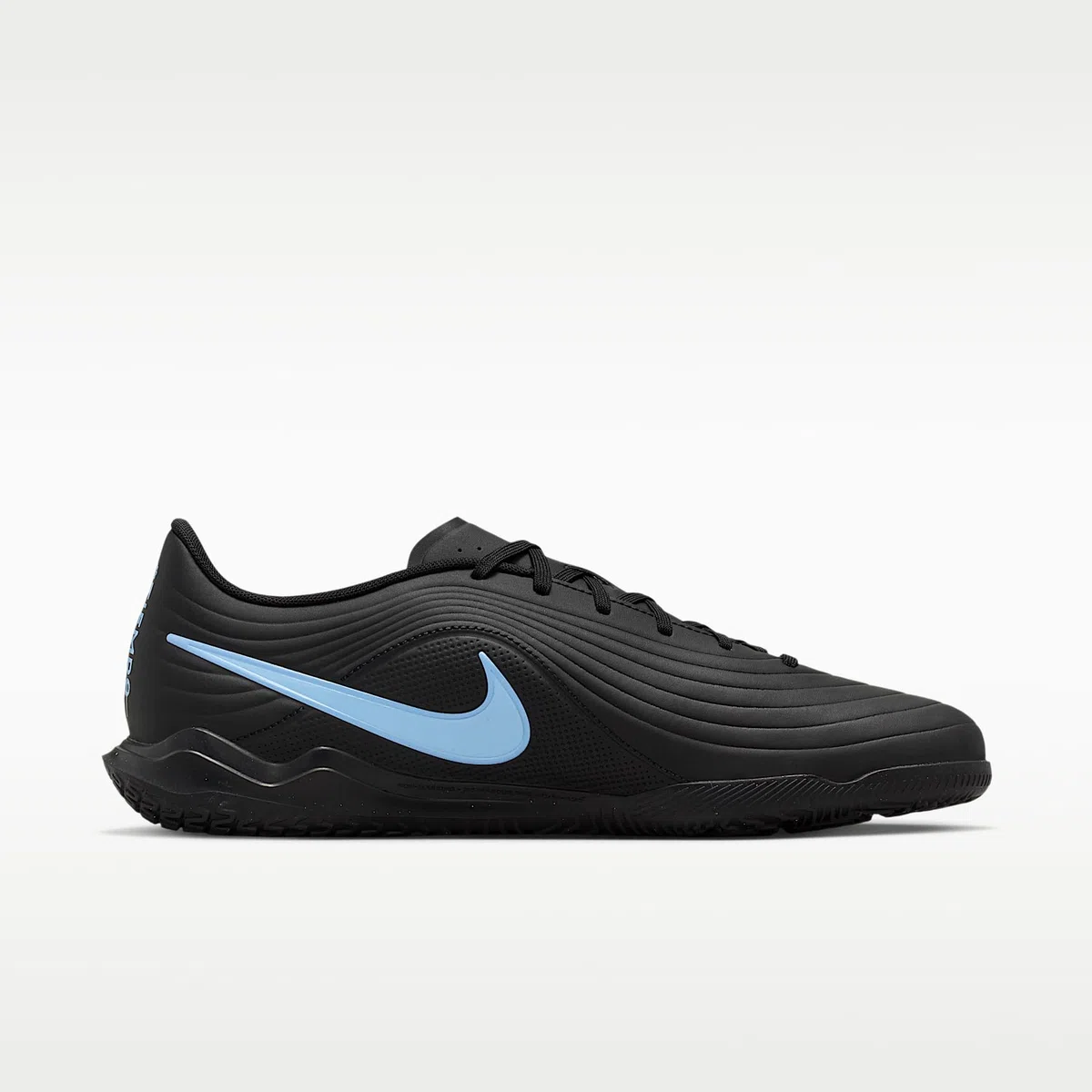 Nike Tiempo Maestro Club IC Indoor Soccer ShoesHombre