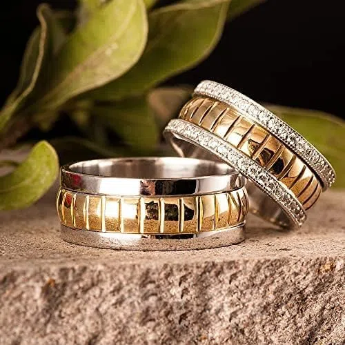 Conjunto de alianzas de boda a juego para parejas chapadas en oro de 14 quilates Conjunto de anillos de bodas de plata personalizados para hombre y mujer