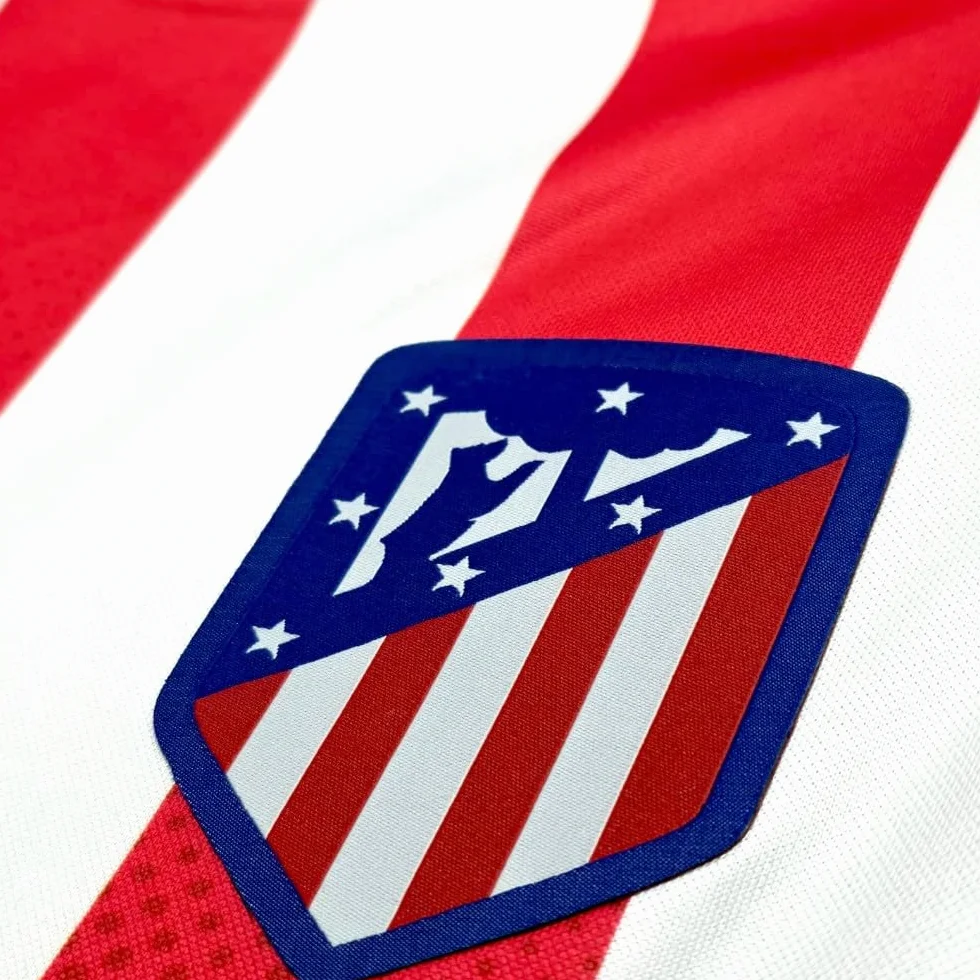 Camiseta Atlético de Madrid Primera equipación Temporada 2023-2024 réplica Oficial - Tallas Adulto